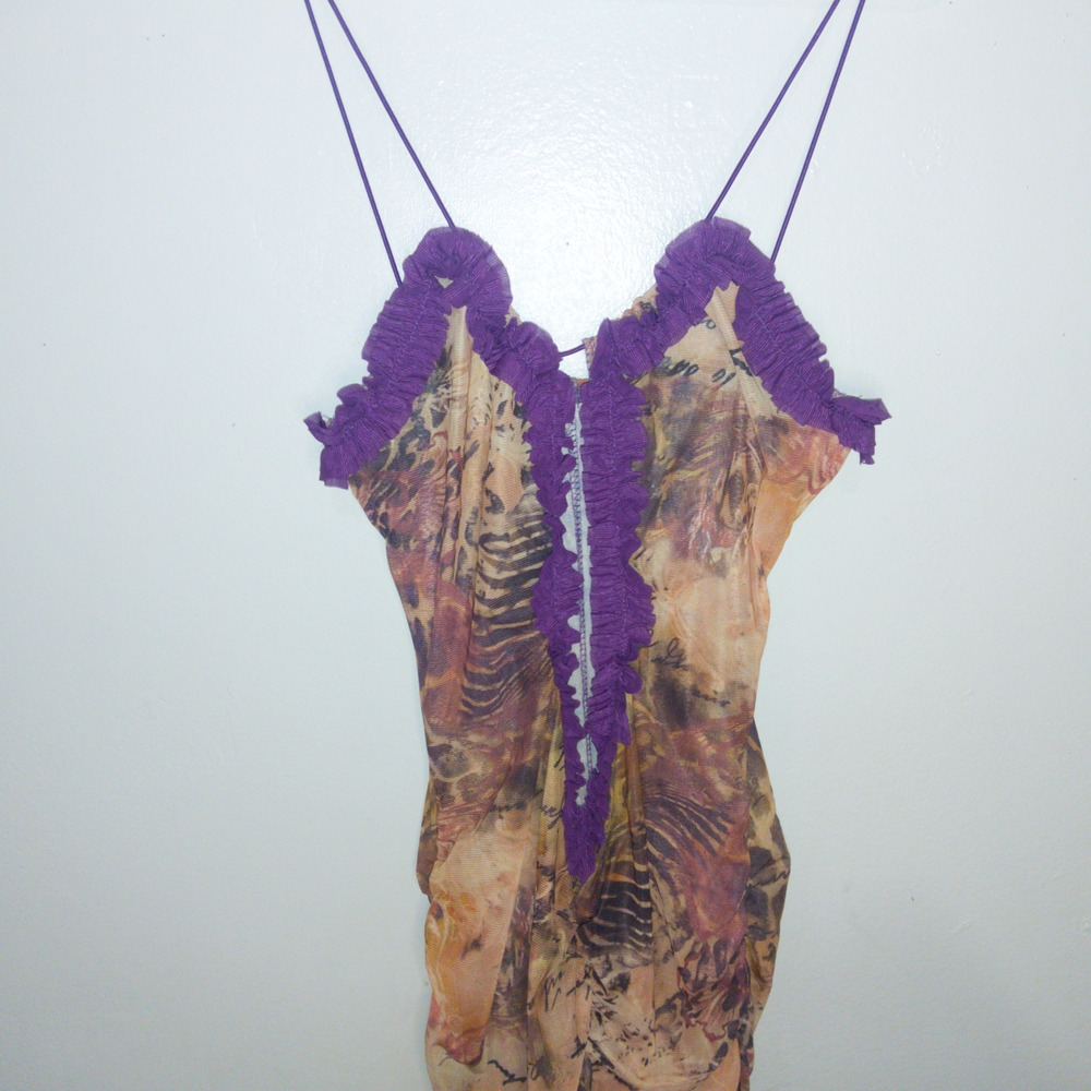 Elegant Backless Dress in Purple and Brown - Picture 7 of 10